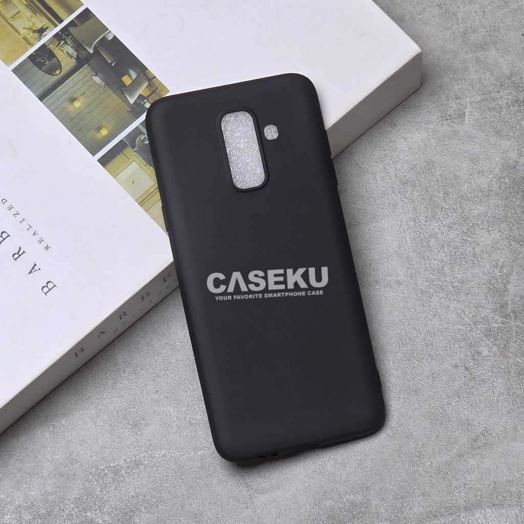 Samsung J8 2018 Softcase Macaron Square Black / Case Square Edge Case Samsung J8 2018