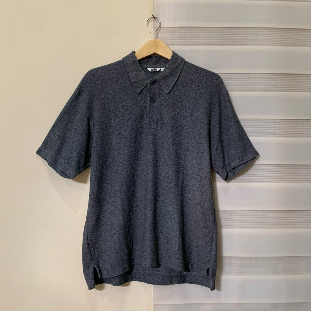 เสื้อโปโล UNIQLO U**