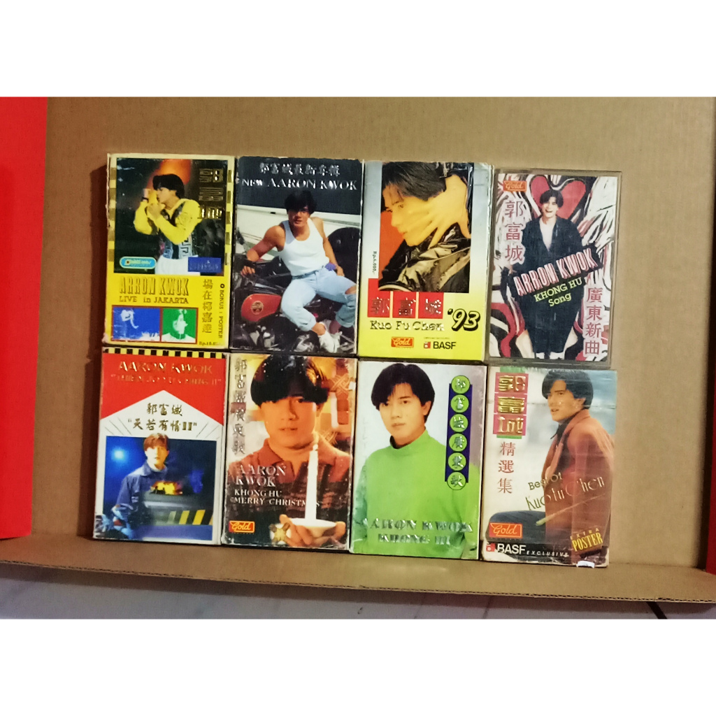 AARON KWOK - แพ็คเกจ 8 ใบ CASSETTES