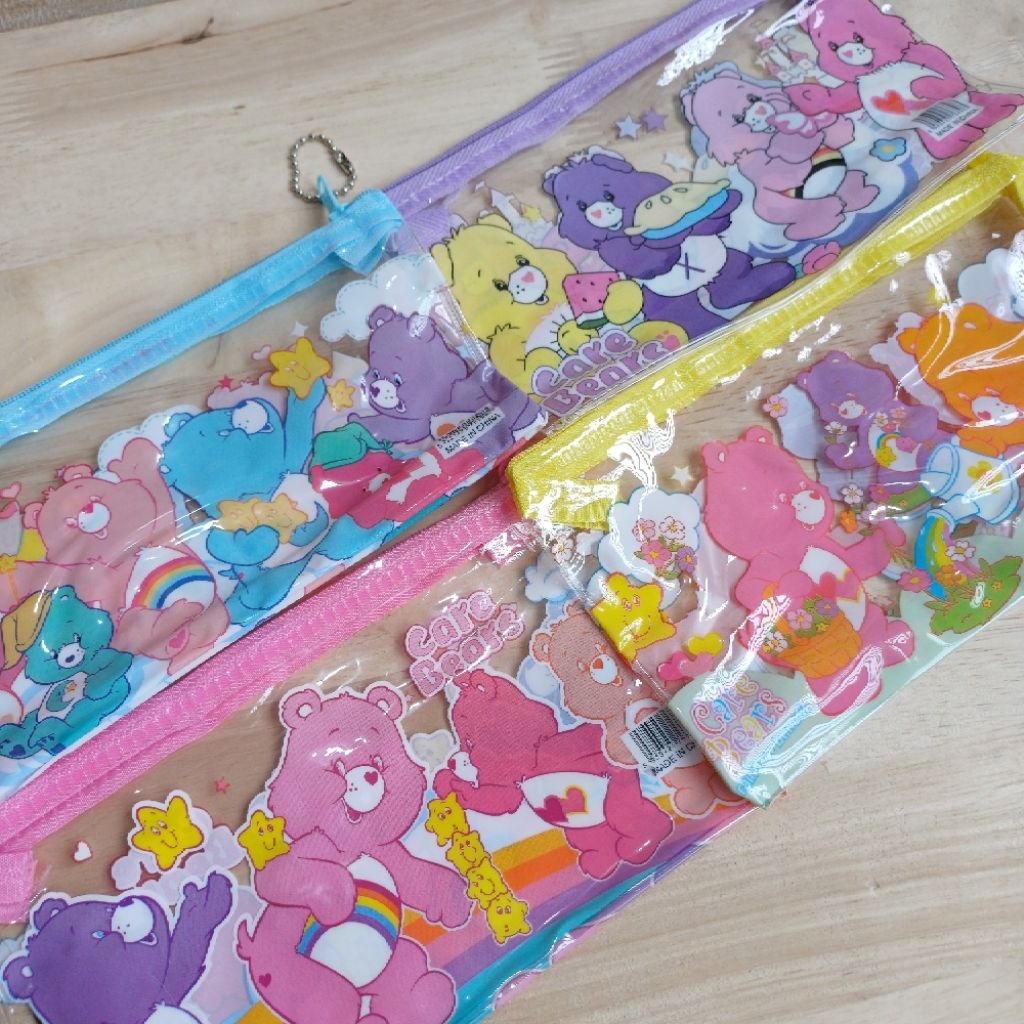 กล่องดินสอ PVC ขนาดเล็ก Sanrio HELLO KITTY CARE BEARS 4027B1