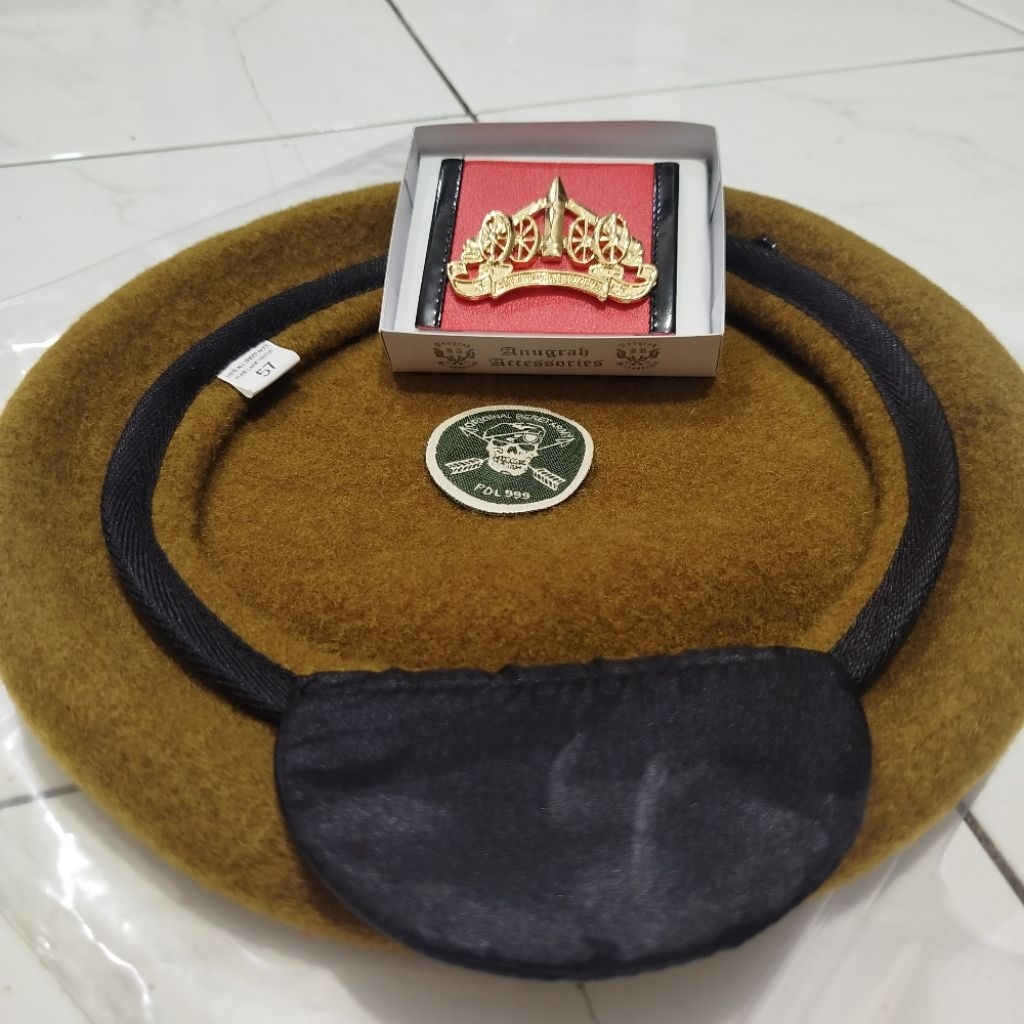 ORIGINAL PLUS Original 999 pdl หมวกเบเร่ต์แขนหัวกะโหลกพร้อมสัญลักษณ์