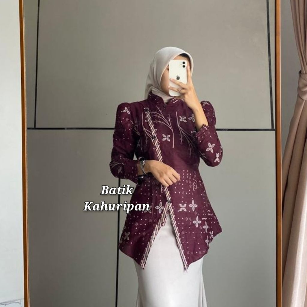เสื้อบาติกผู้หญิง รุ่น Kebaya เสื้อบาติกทํางานผู้หญิง ผ้าบาติกคู่ Kusuma Motif By Batik Kahuripan