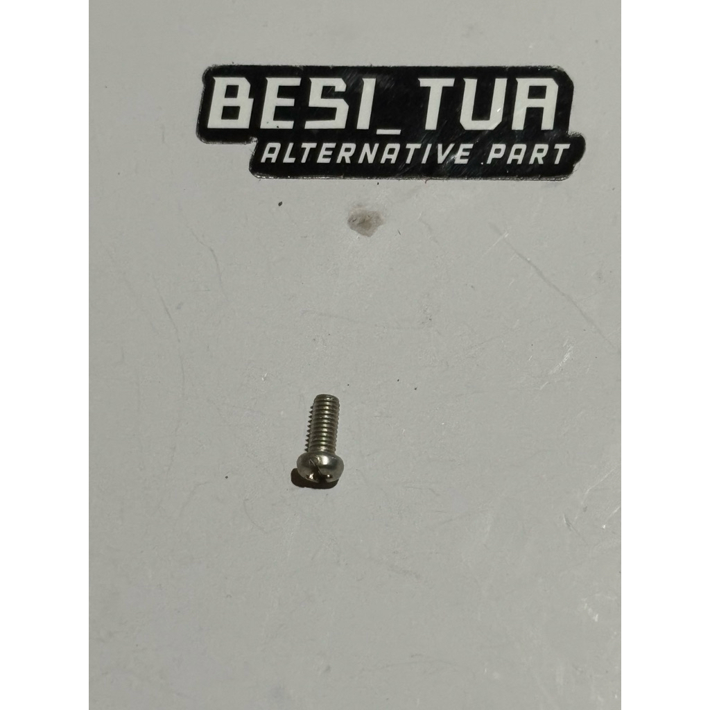 น็อตไขควง M4x10*****