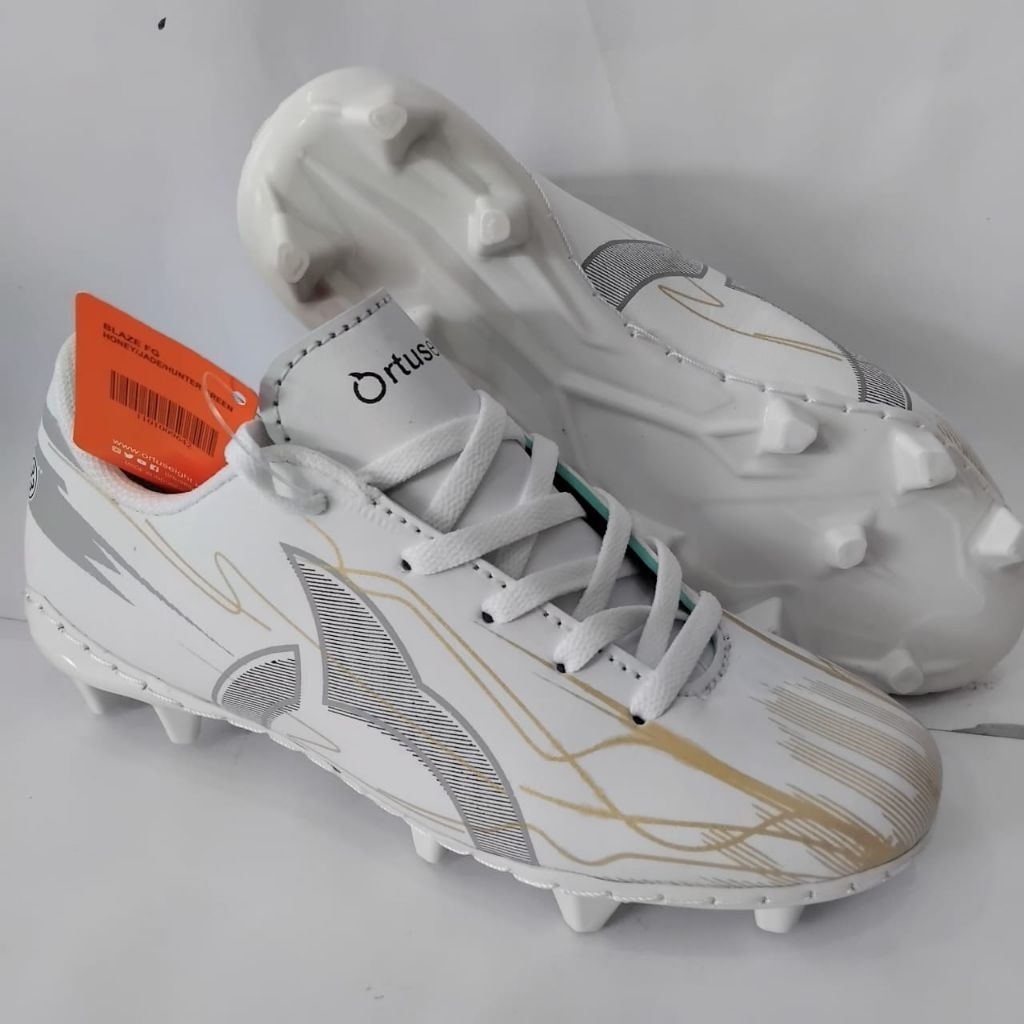 รองเท้าฟุตบอล CHILDRENS พร้อม SEWING