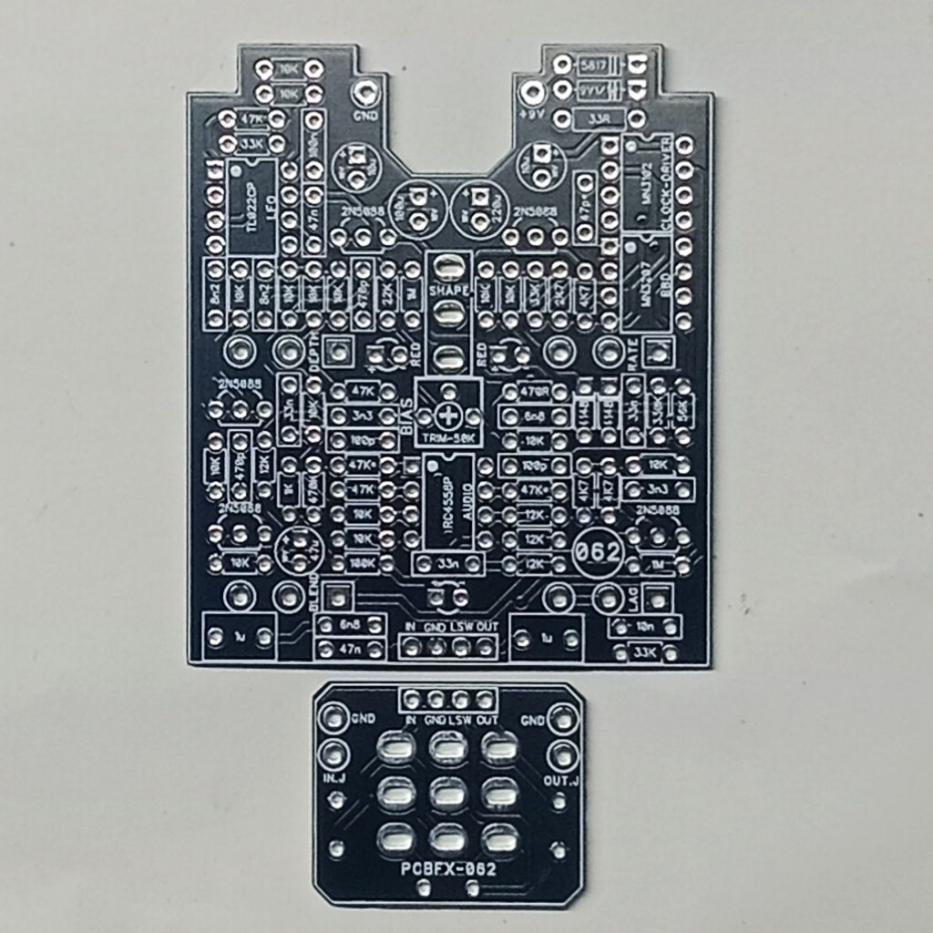 T-Audio PCBFX-062 ตาม Walrus Audio Julia Analog Chorus Vibrato PCB กีตาร์โมดูลเหยียบ DIY PCB 1590B M