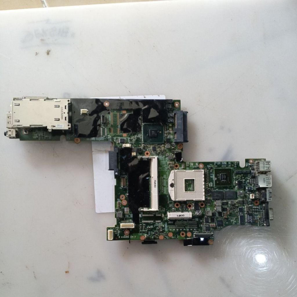 เมนบอร์ดแล็ปท็อป Lenovo Thinkpad T41O วัสดุบริการเสียหาย