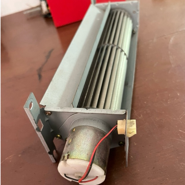 24V dc dynamo ex.คอลัมน์ภาพถ่าย