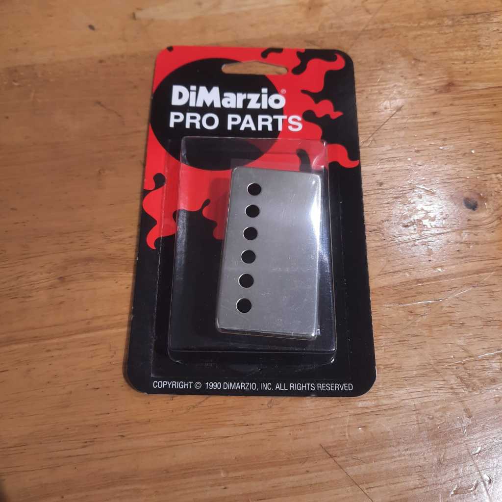 DiMarzio GG1600R Humbucking Pickup Cover - เงินนิกเกิลสําหรับ humbuckers พร้อมฮาร์ดแวร์สไตล์ PAF - U
