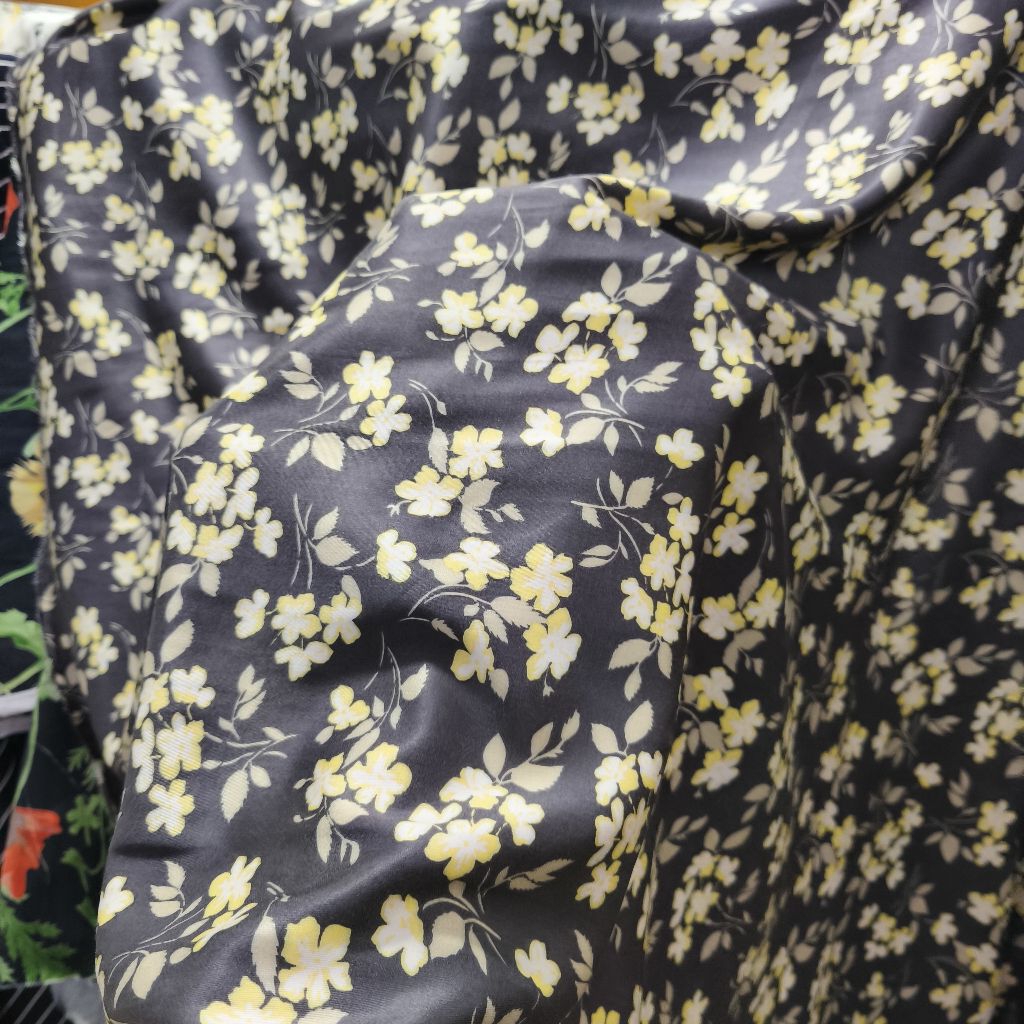 KATUN ผ้าคอตตอน Poplin ดอกไม้จิ๋ว – เนื้อสัมผัสหรูหรา หรูหรา หรูหรา สง่างาม และบานสําหรับ Kebaya เดร