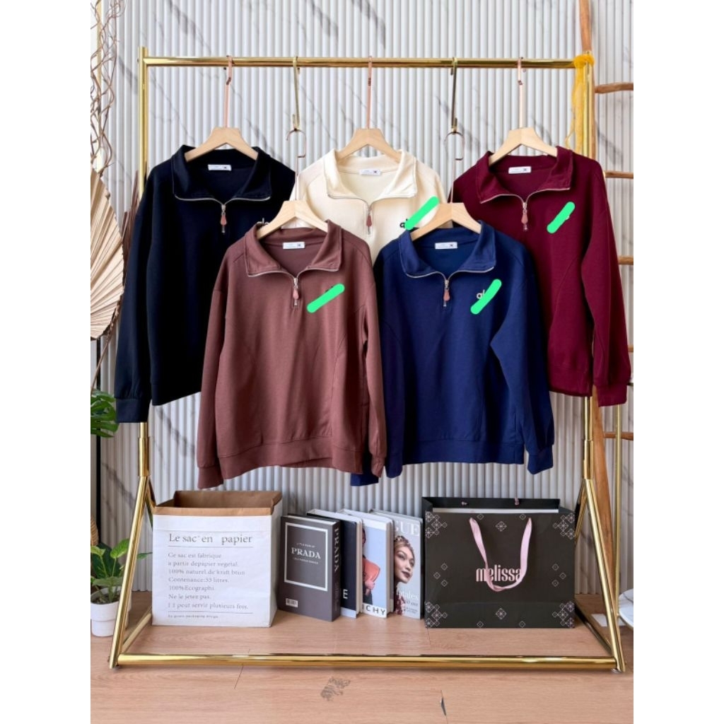 เสื้อคอปกผู้หญิง Bkk