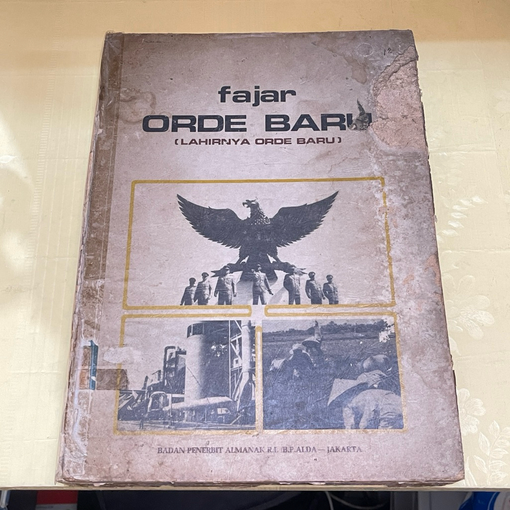 หนังสือการเกิดใหม่ของ Fajar ORDE
