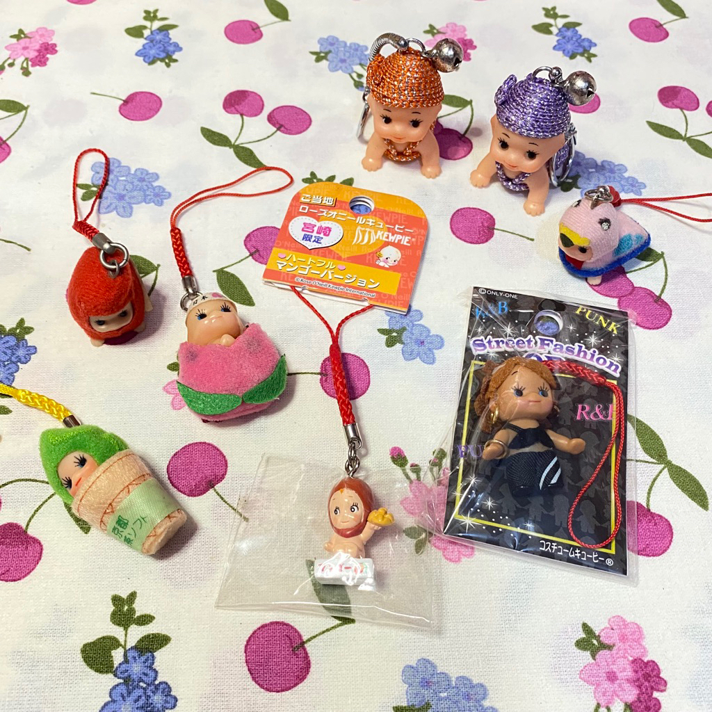 บัตรต่างๆ พวงกุญแจสาย kewpie QP gotochi ของแท้จากญี่ปุ่น