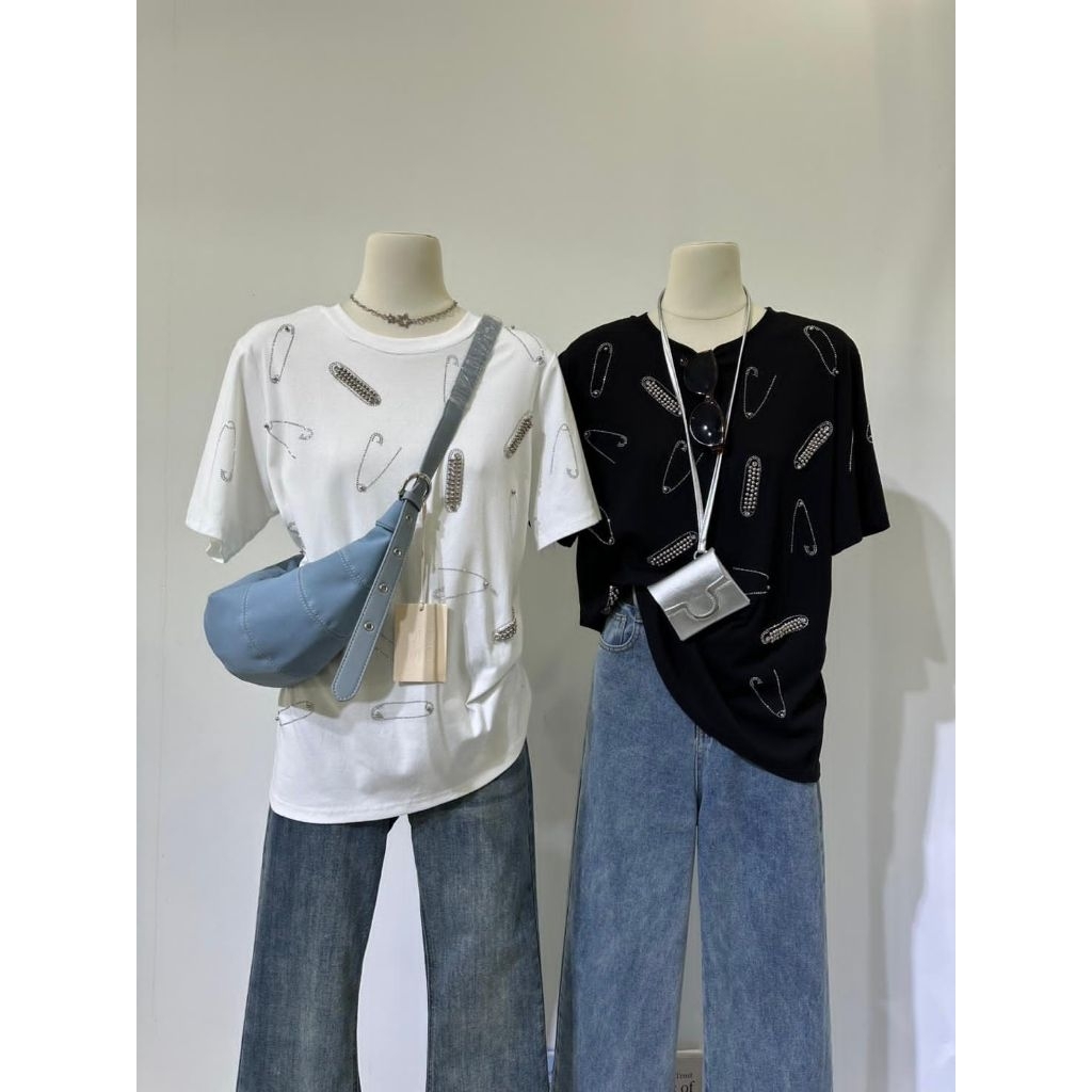 [LC] ITS ME BASIC 11038 CASUAL PIN MOTIF เสื้อยืด