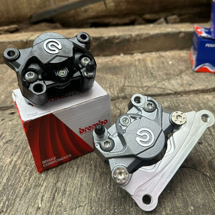 คาลิเปอร์นูนโลโก้ใหญ่ 2p พร้อมขายึดคาลิปเปอร์ด้านหลัง 2p nmax