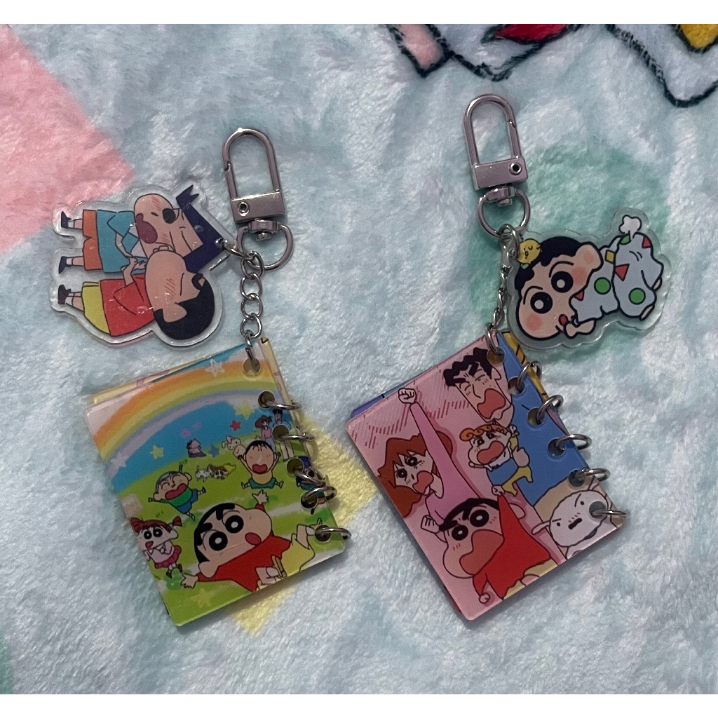 GUNGAN Shinchan Acrylic Keychain Book รุ่น