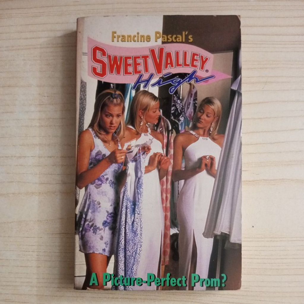 SWEET VALLEY HIGH A PICTURE PERFECT PROM NOVEL โดย FRANKINE PASUL