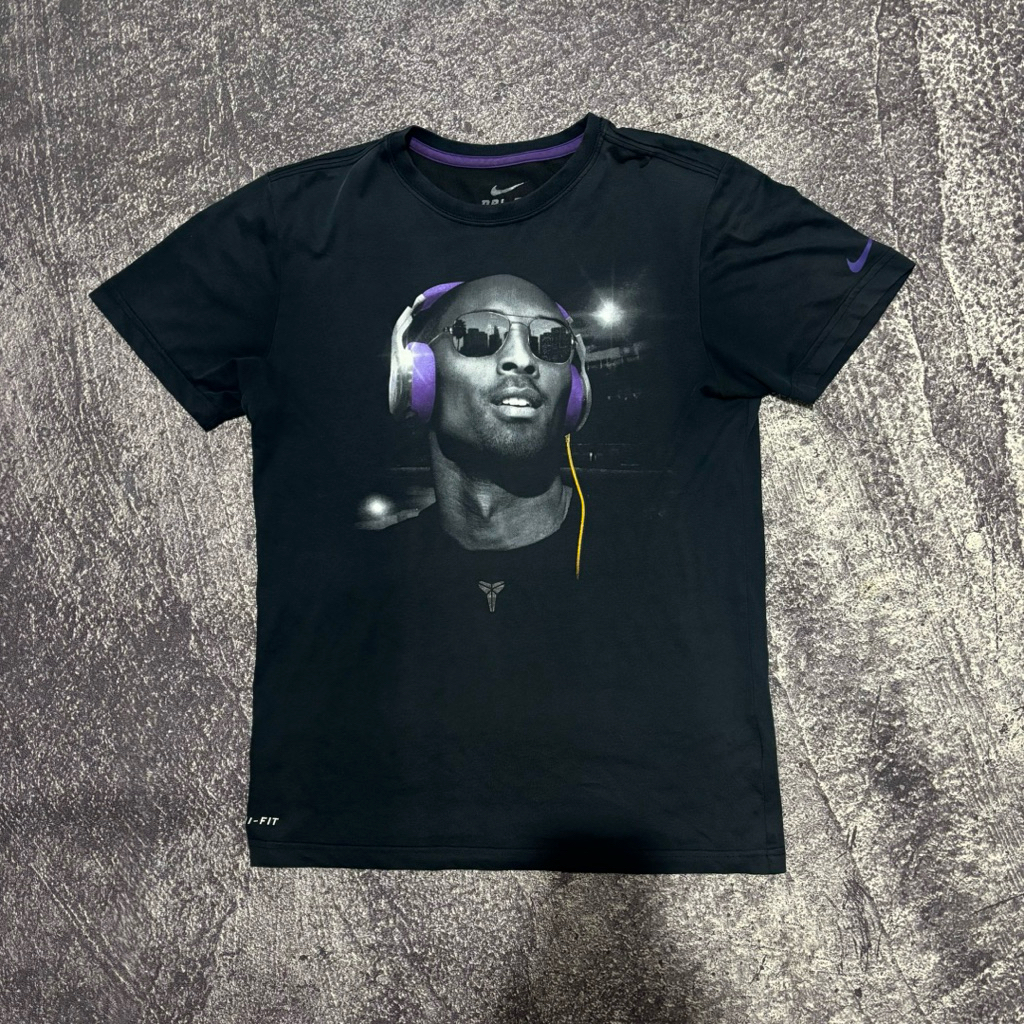 เสื้อยืด KOBE BRYANT