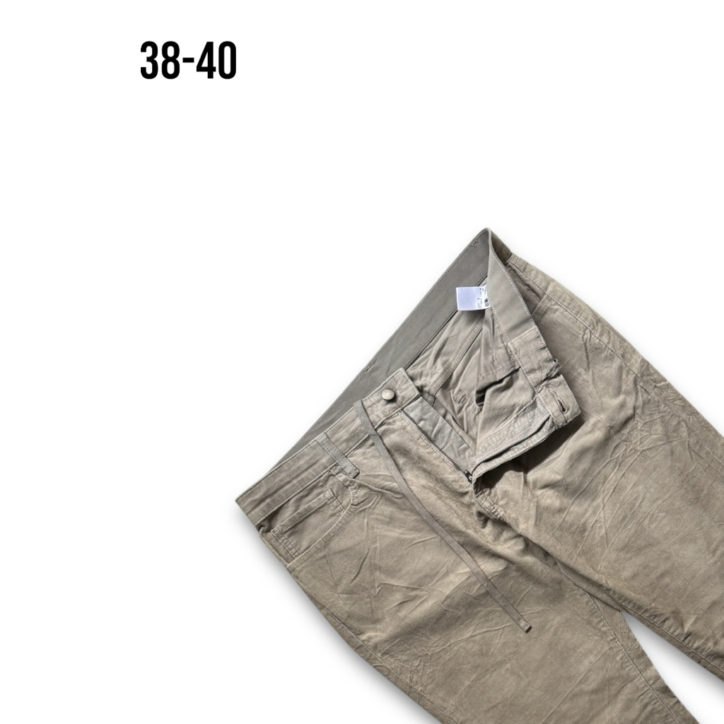 Uniqlo Ezy Jeans Corduroy Jeans