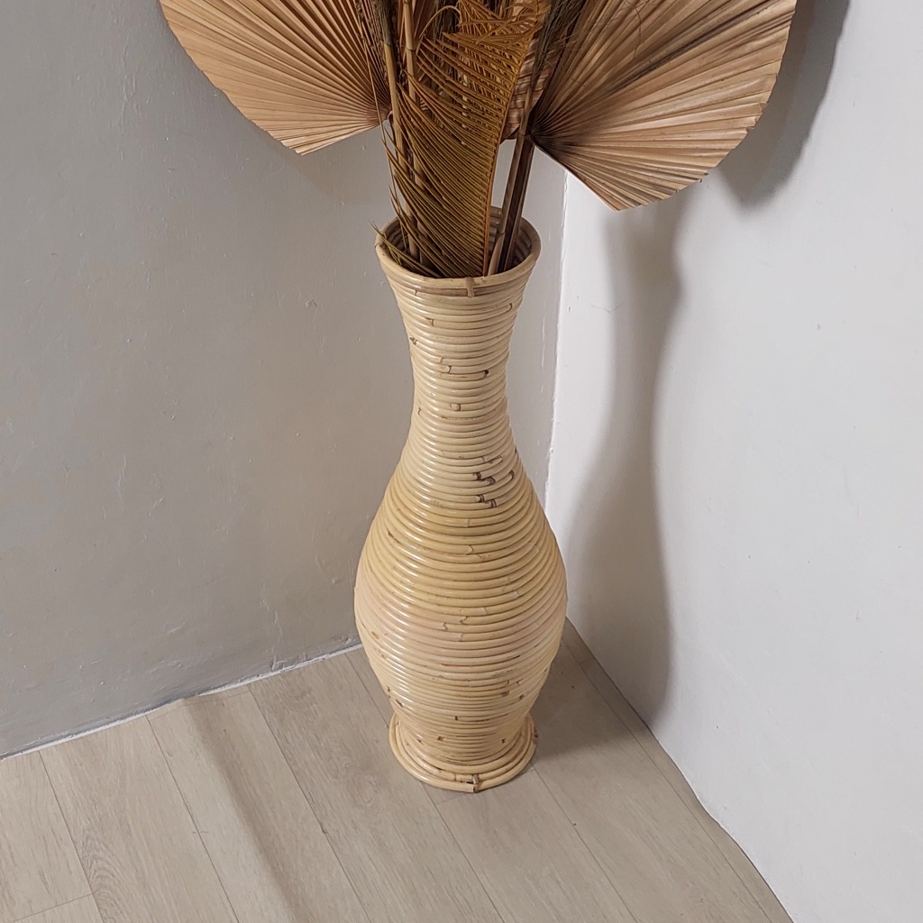 NATURAL RATTAN URNS / RATTAN FLOWER VASES พร้อมเคลือบเงา | เดสทิบีดี้