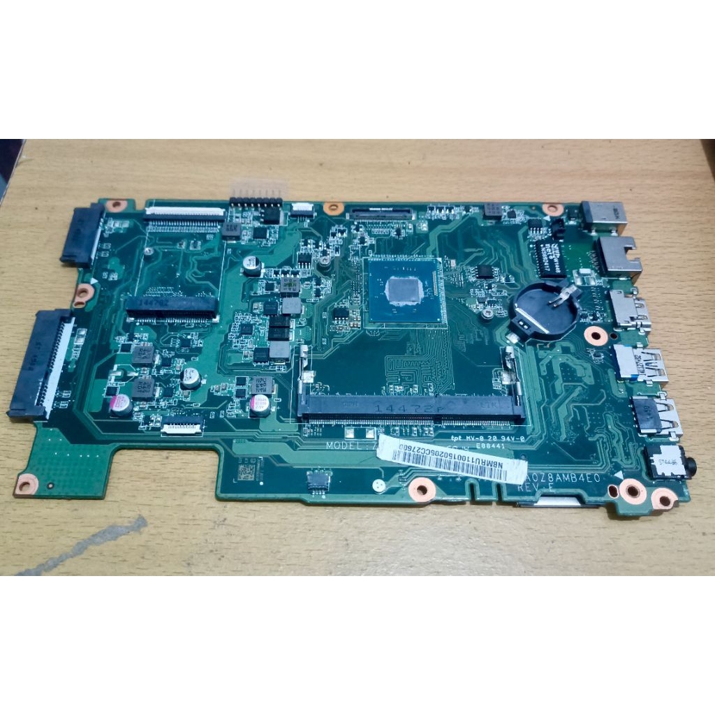 เมนบอร์ด Acer ES1 411 รหัสตาย DA0Z8AMB4E0