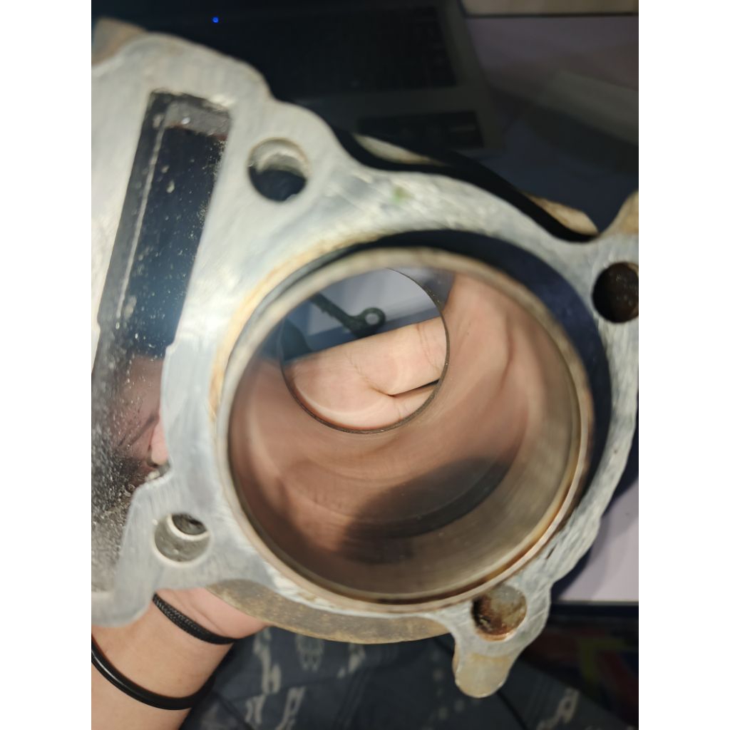 บล็อกลูกสูบ 5tl เดิมรหัสชุด (5LW) ลูกสูบใช้ cld racing os 100 ใช้คุณภาพปกติ