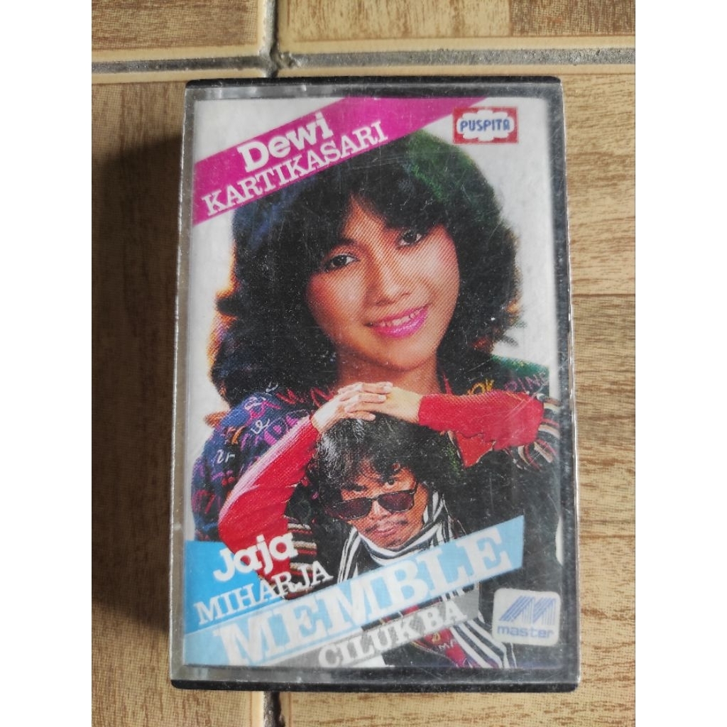 JAJA MIHARA เทปคาสเซ็ท DEWI KARTIKASARI "ble"
