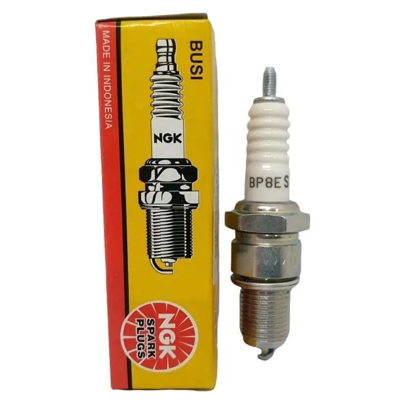 NGK 2-STOKE BP8ES SPARK PLUG / NGK BP8ES 2-STROOKE ยี่ห้อ SPARK PLUG