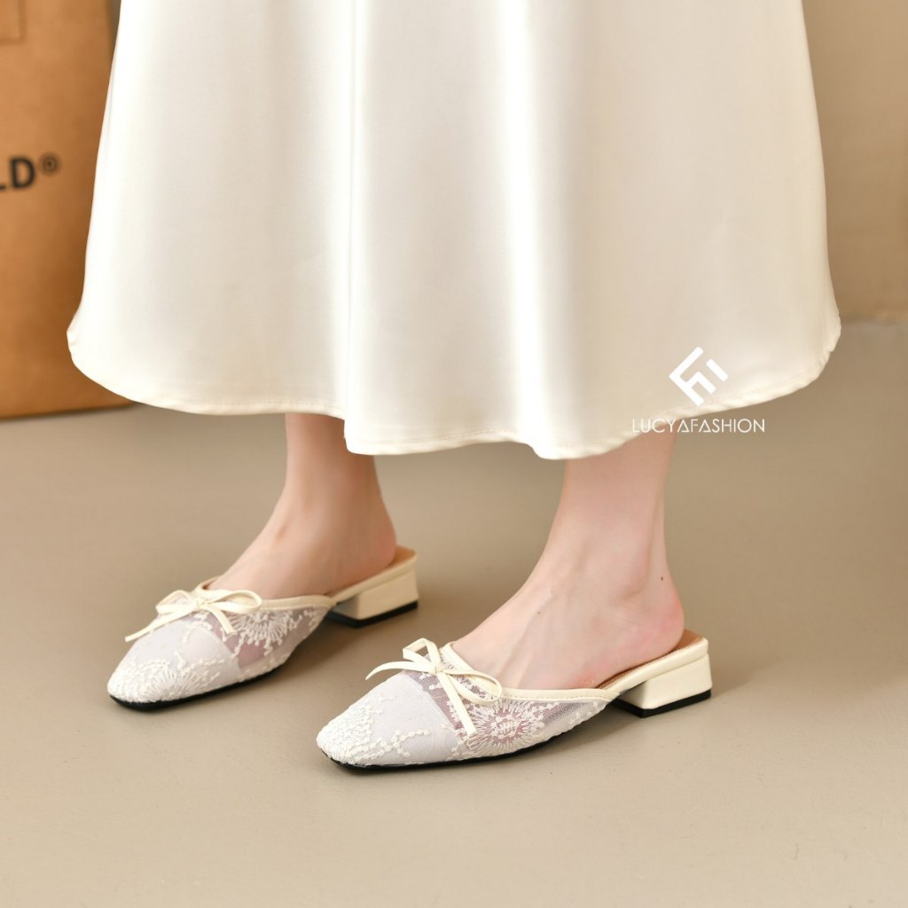7777 รองเท้าล่อริบบิ้นลูกไม้สําหรับผู้หญิงหัวแหลม