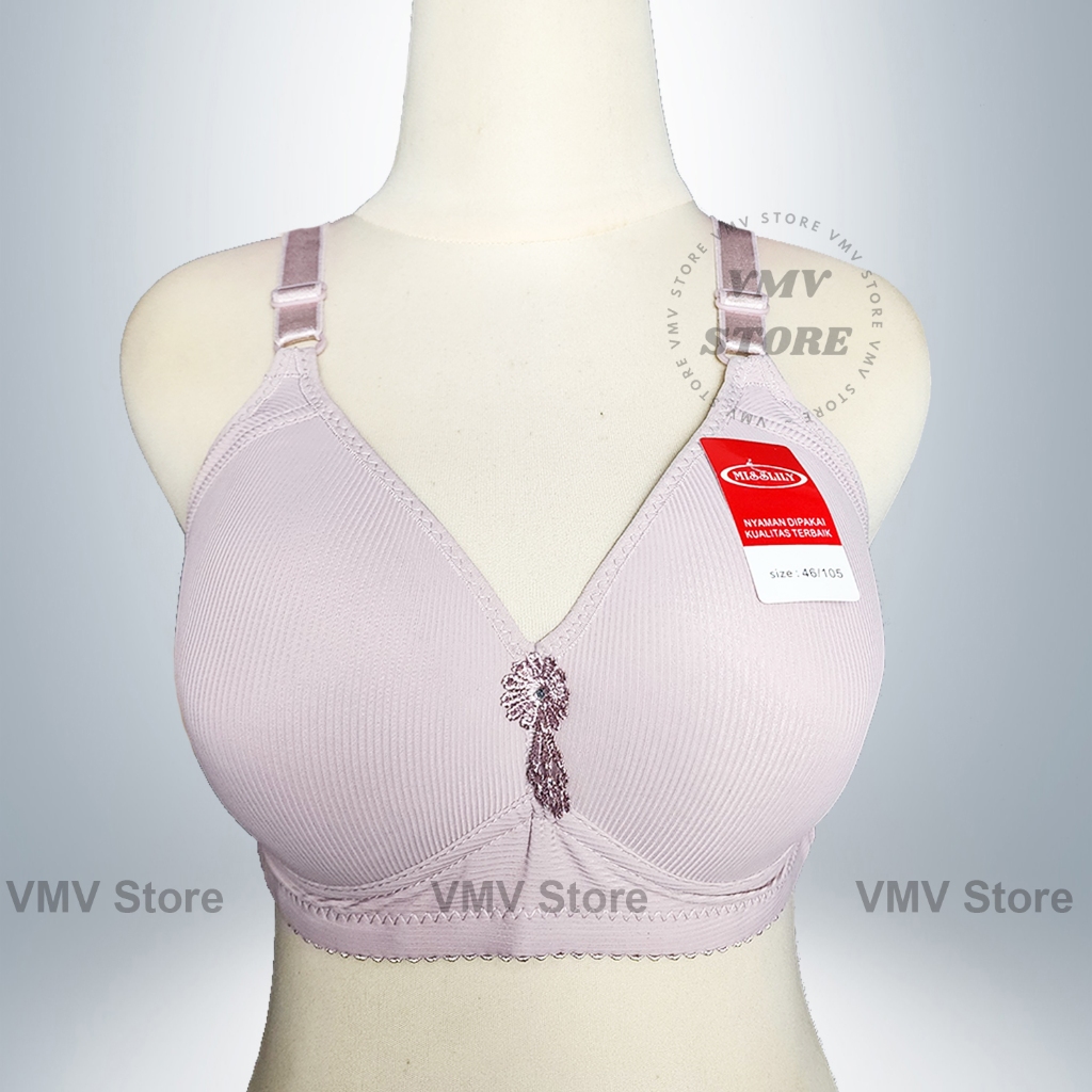 Misslily 173 Cup D Extra Jumbo Bra ไม่มีลวด 4 Hooks Elegant Striped Motif Casual Size 46 48 50 52