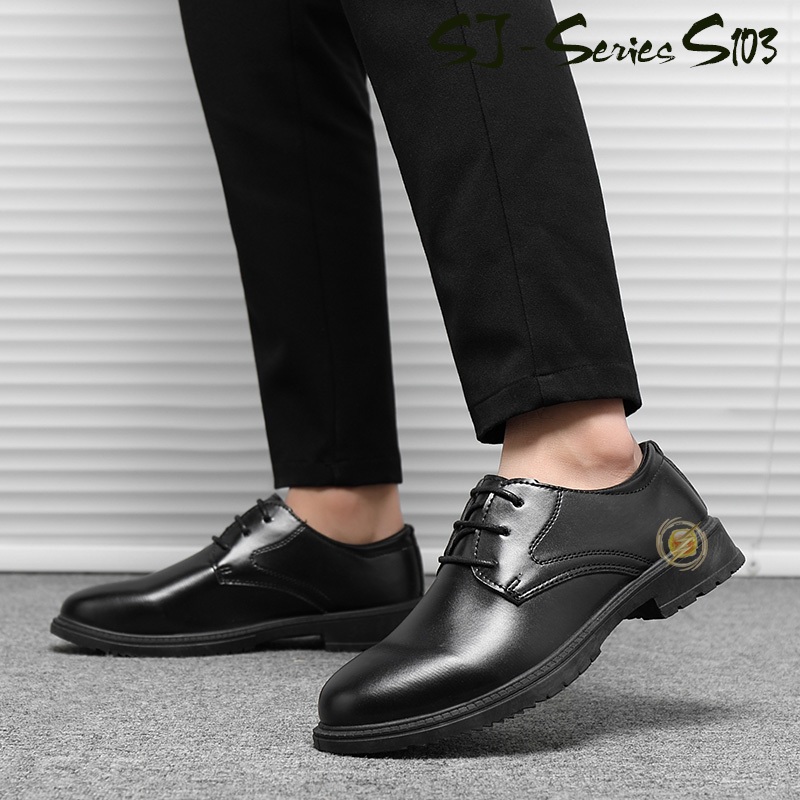 [OOS] รองเท้าแฟชั่นอย่างเป็นทางการสําหรับผู้ชายดูหรูหราสวมใส่สบายและน้ําหนักเบา S103