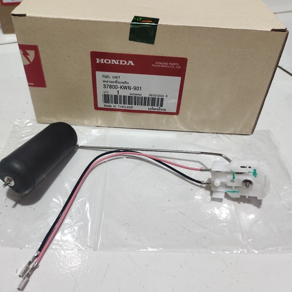 37800-KWN-901 FUEL UNIT ปั๊มเชื้อเพลิงลอย PCX 125 PCX CBU 2010 - 2012 เดิม 37800KWN901