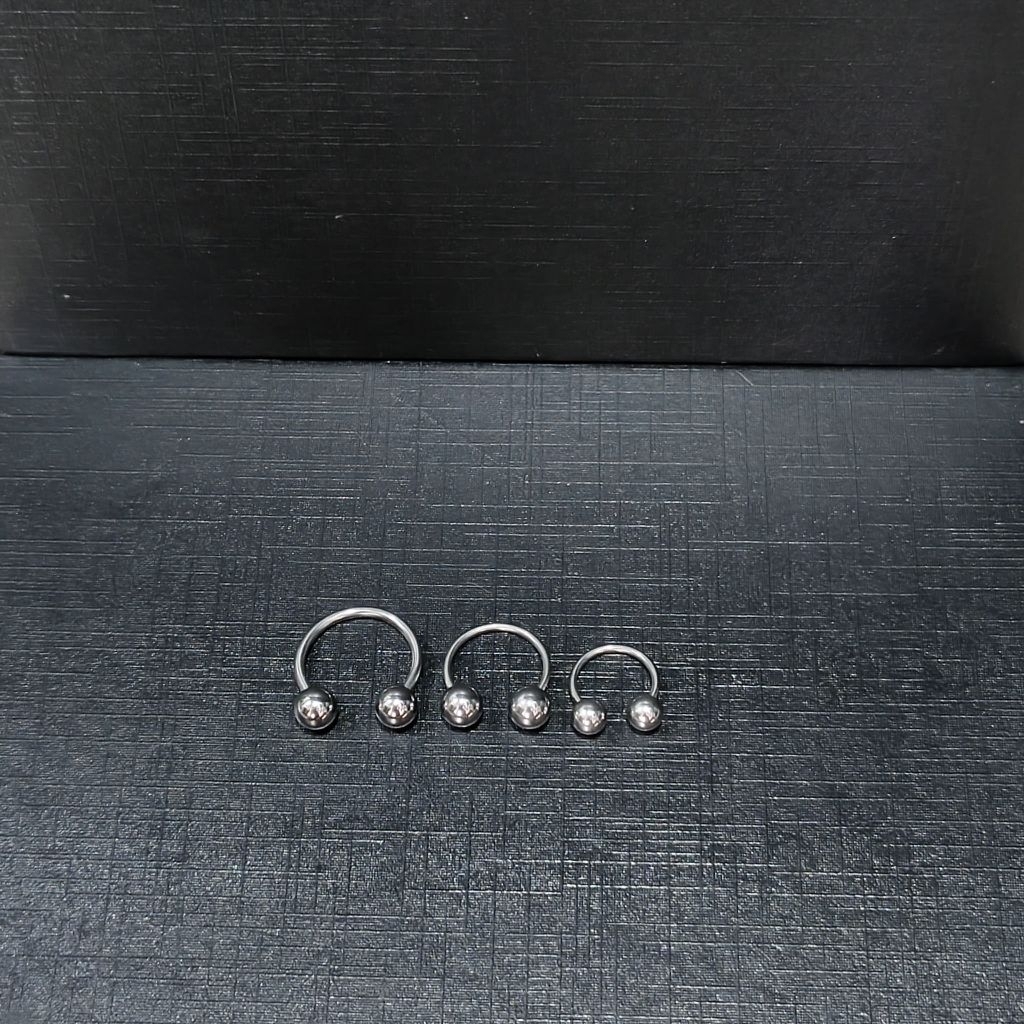 TITANIUM SIPTUM EARRINGS / TITANIUM NOSE PIERCING / TITANIUM SIPTUM PIERCING / EARRINGS / EAR PIERCI