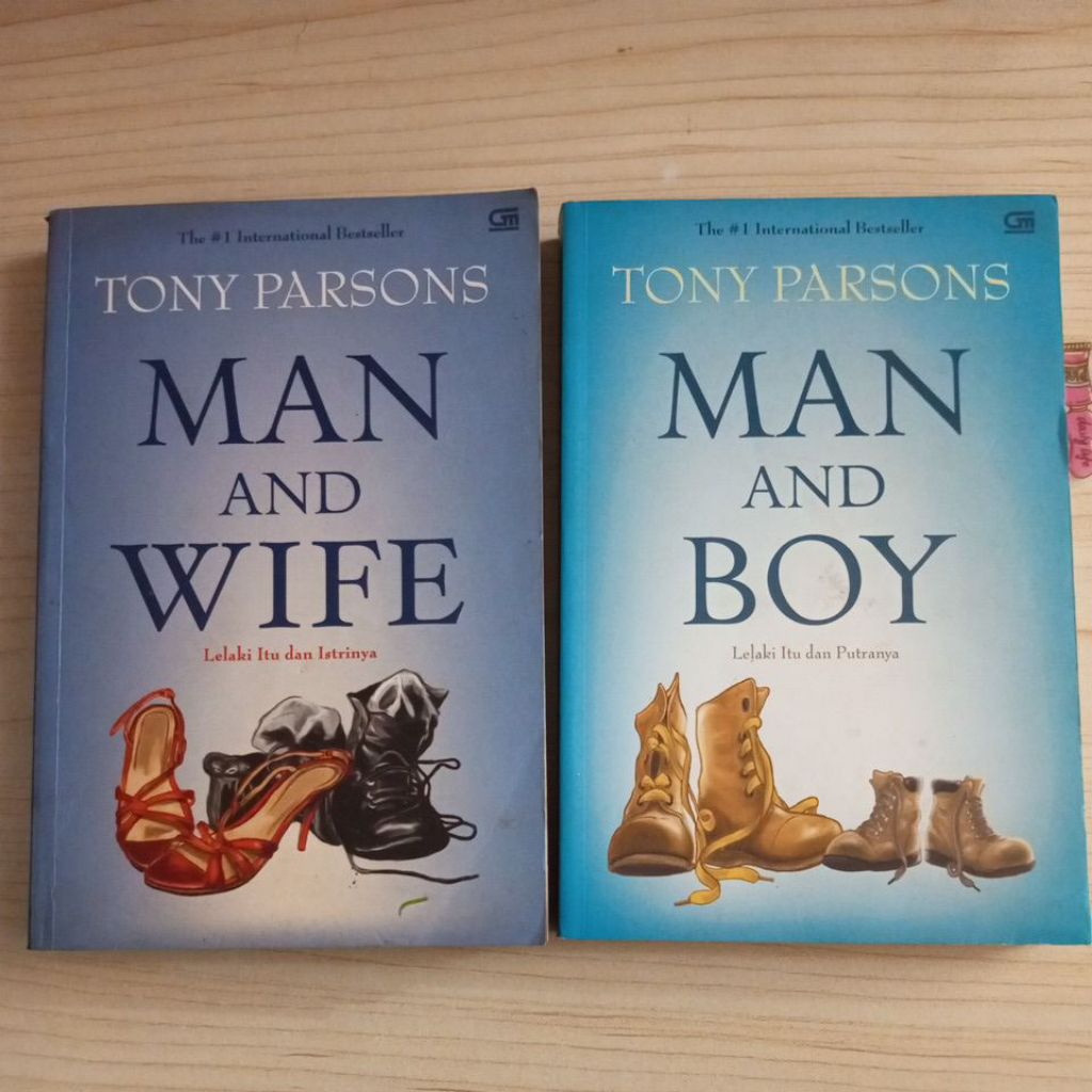 NOVEL MAN และ WIFE คือผู้ชายและ HIS WIFE และผู้ชายและเด็กชาย SON โดย TONY PARSONS