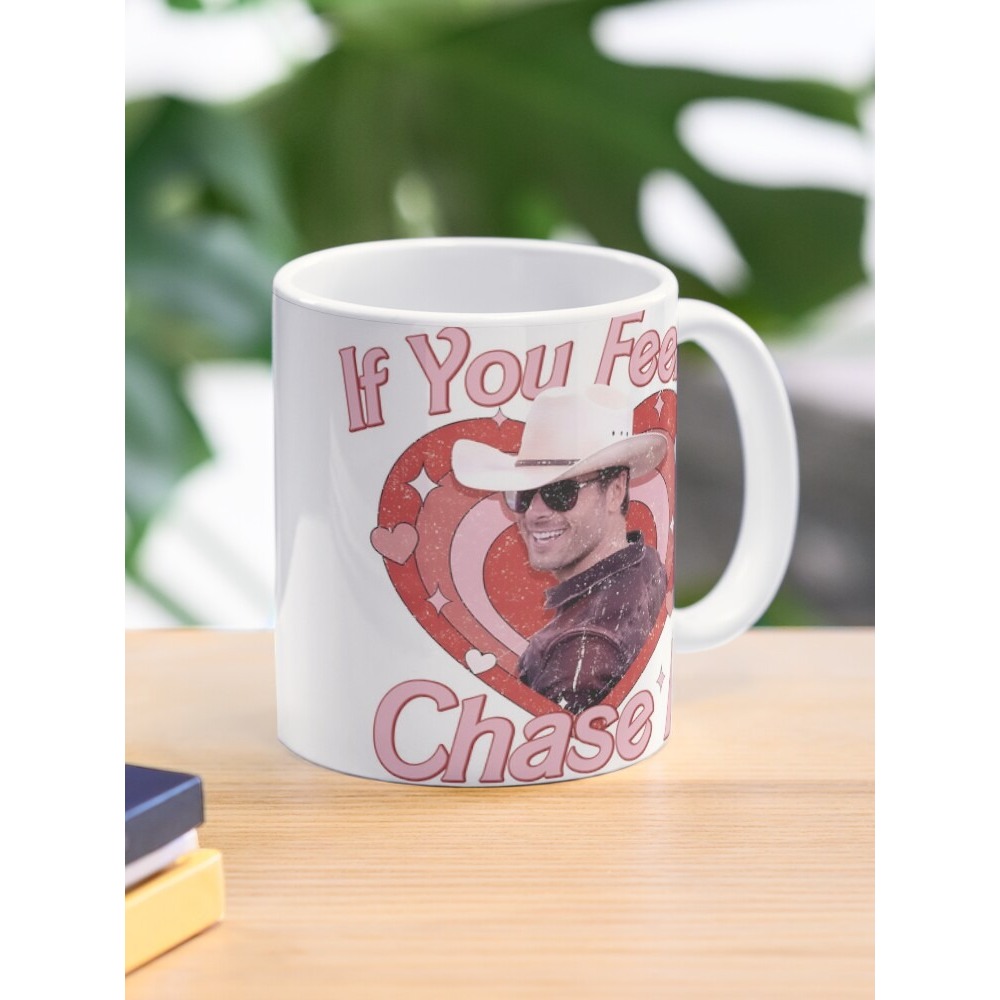 Glen Powell ถ้ารู้สึก ไล่ล่าแก้วกาแฟ