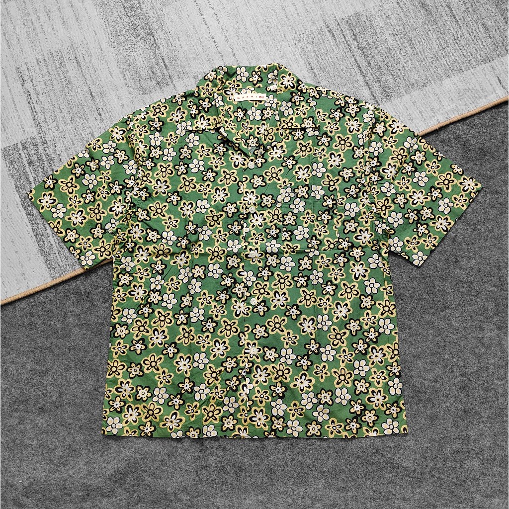 KEMEJA Uniqlo x Marni เสื้อเชิ้ตเปิดคอปกโอเวอร์ไซส์