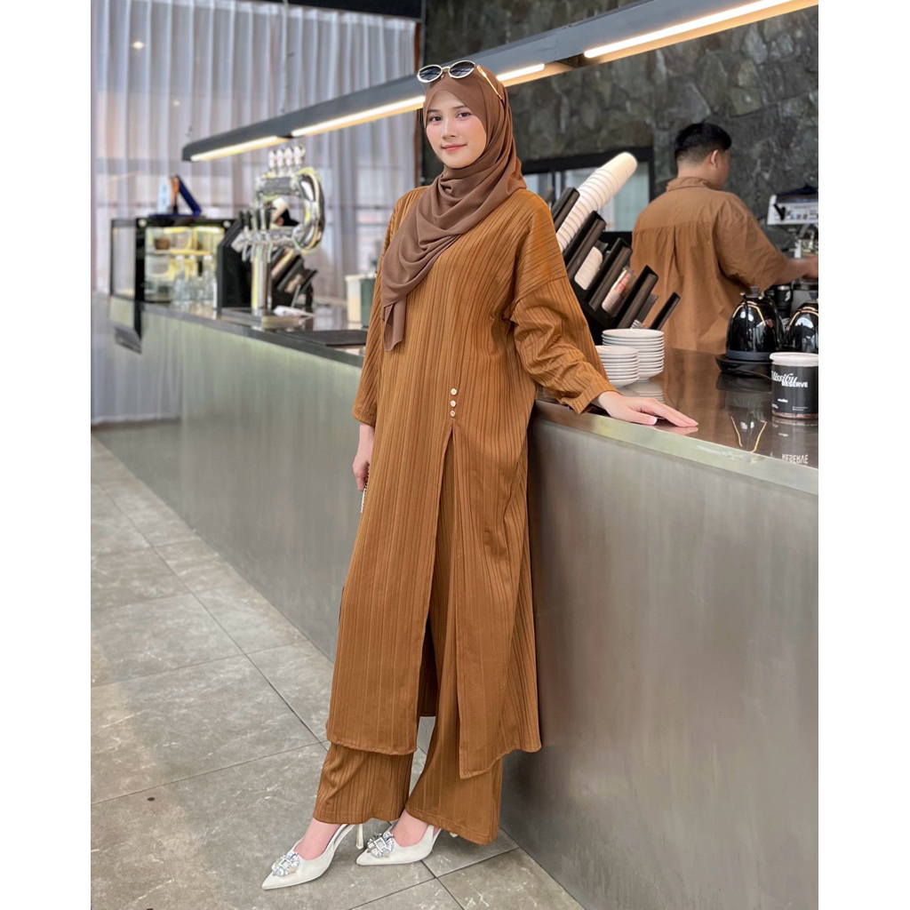 YORA ONE SET KNIT TUNIC Premium Knit Tunic SET