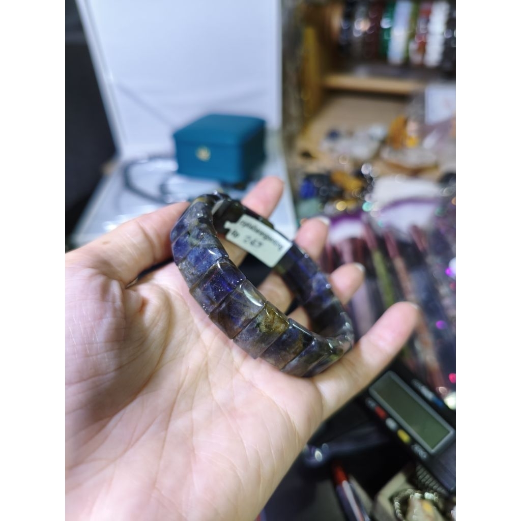 IOLITE CRYSTAL CPERTIFIED BRACELET