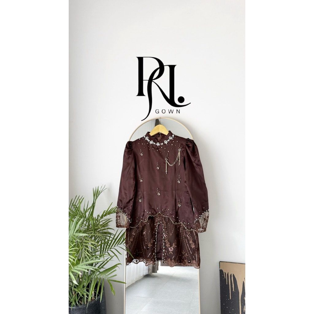 Alysa Melayu ~ R.AGOWN (ชุดมาเลย์ทันสมัยล่าสุด)