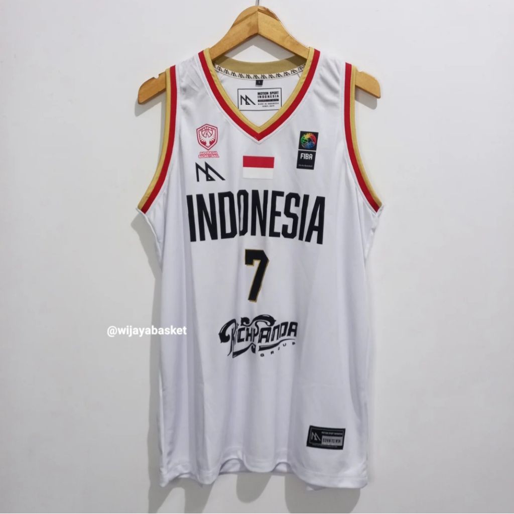 ทีม NATIONAL ORIGINAL 3X3 INDONESIA BASKETBALL JERSEY RANDOM NUMBER - สีขาว