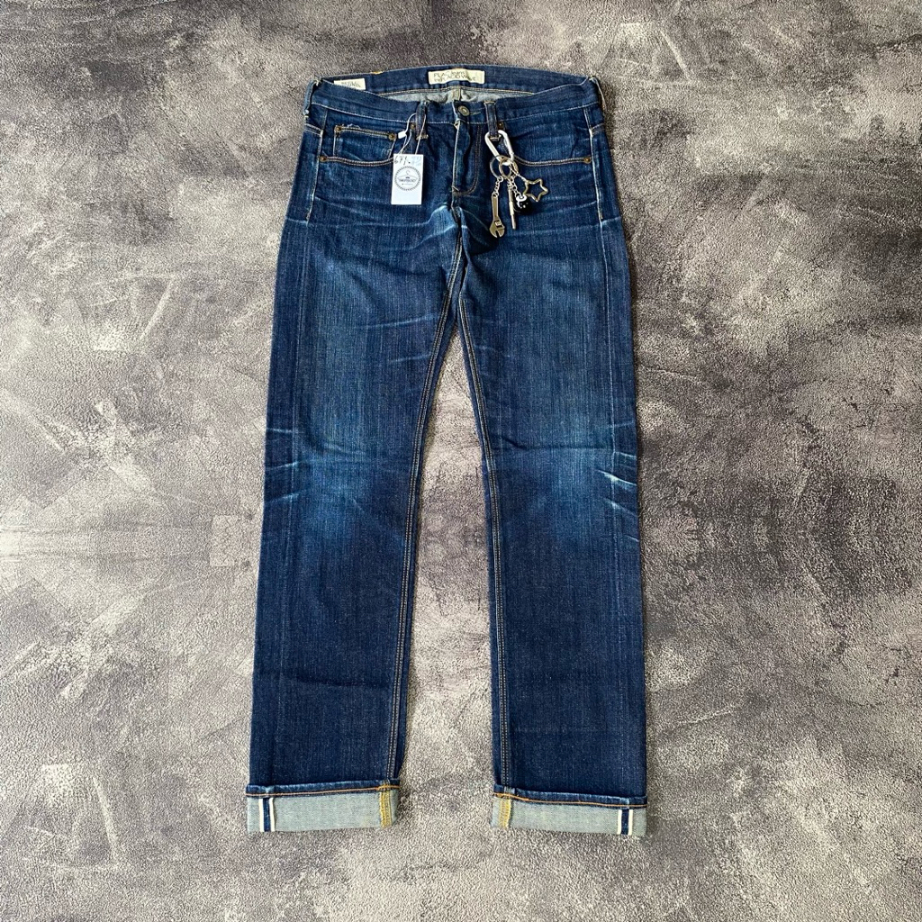 PLAC BERLIN x SPELLBOUND SELVEDGE BLUE JEANS (รหัส c671)
