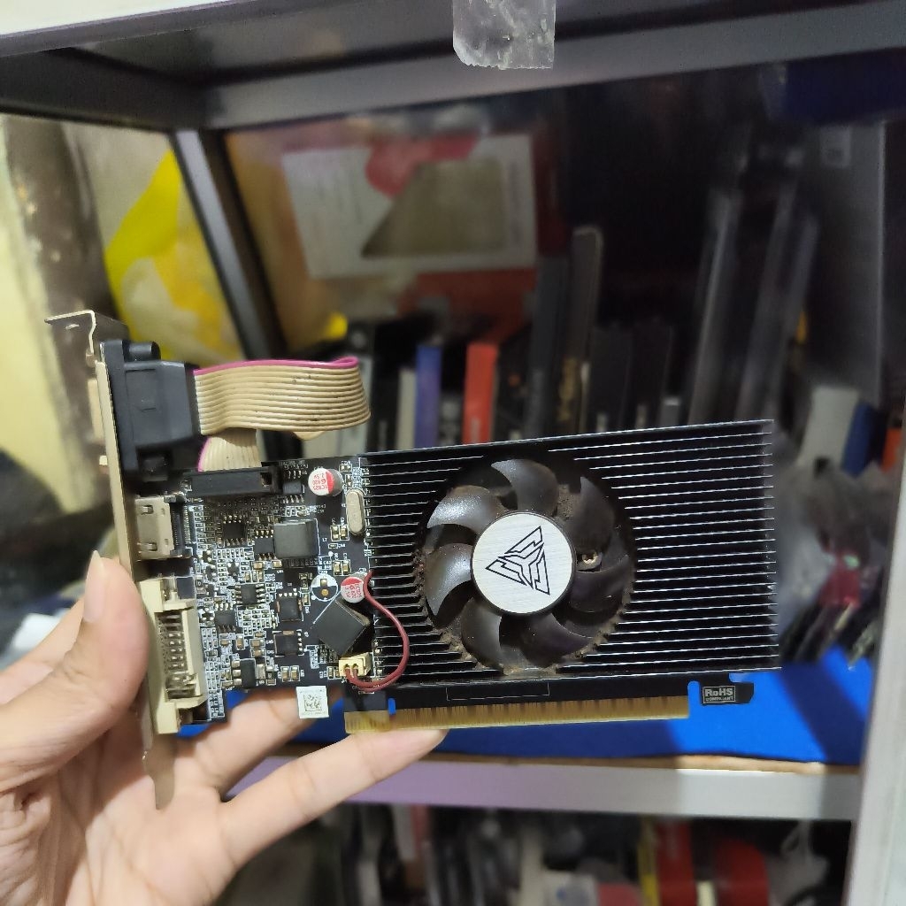 NVIDIA GT 210 1GB DDR3