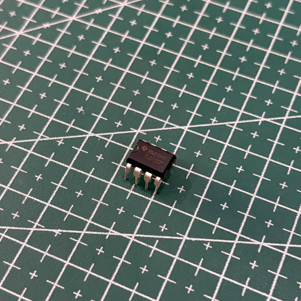 1 ชิ้น IC TL082 TL 082 ทรานซิสเตอร์ tl 082 |