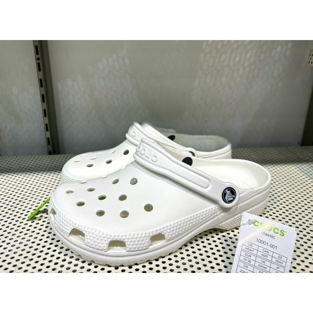 Classic Unisex White Adult (ฟรี jibbit+tote)