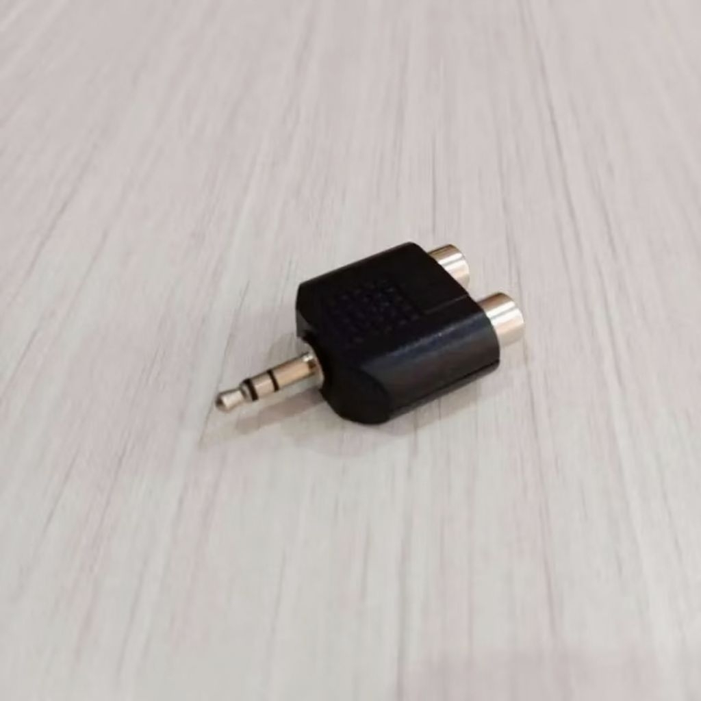 MINI STEREO TO 2 RCA T CONVERTER