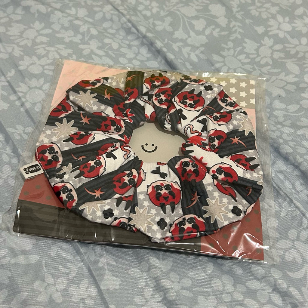 DOMIIA schruncie เท่านั้น (ไม่มีพีซี)