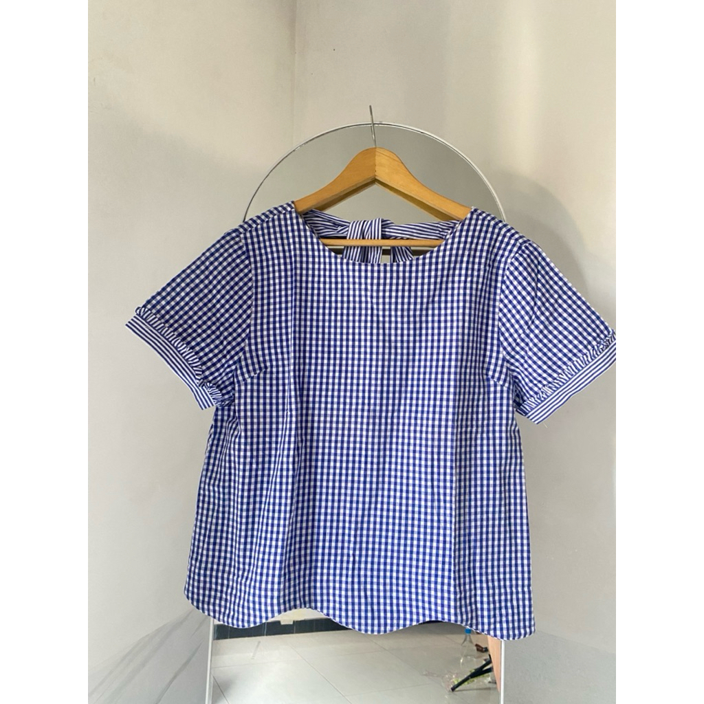 เสื้อ Preloved remini