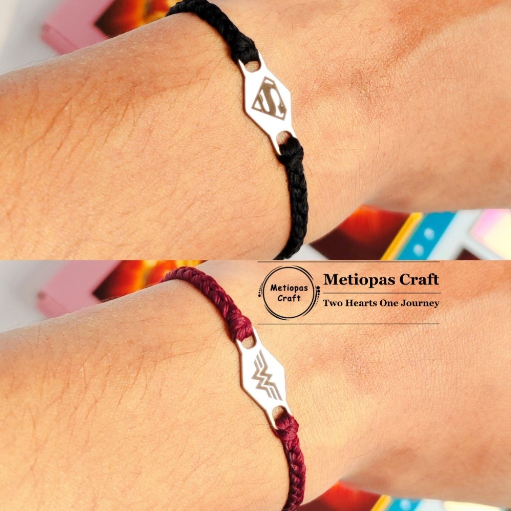 สร้อยข้อมือคู่รัก Metiopas Craft Superman & Wonderwoman