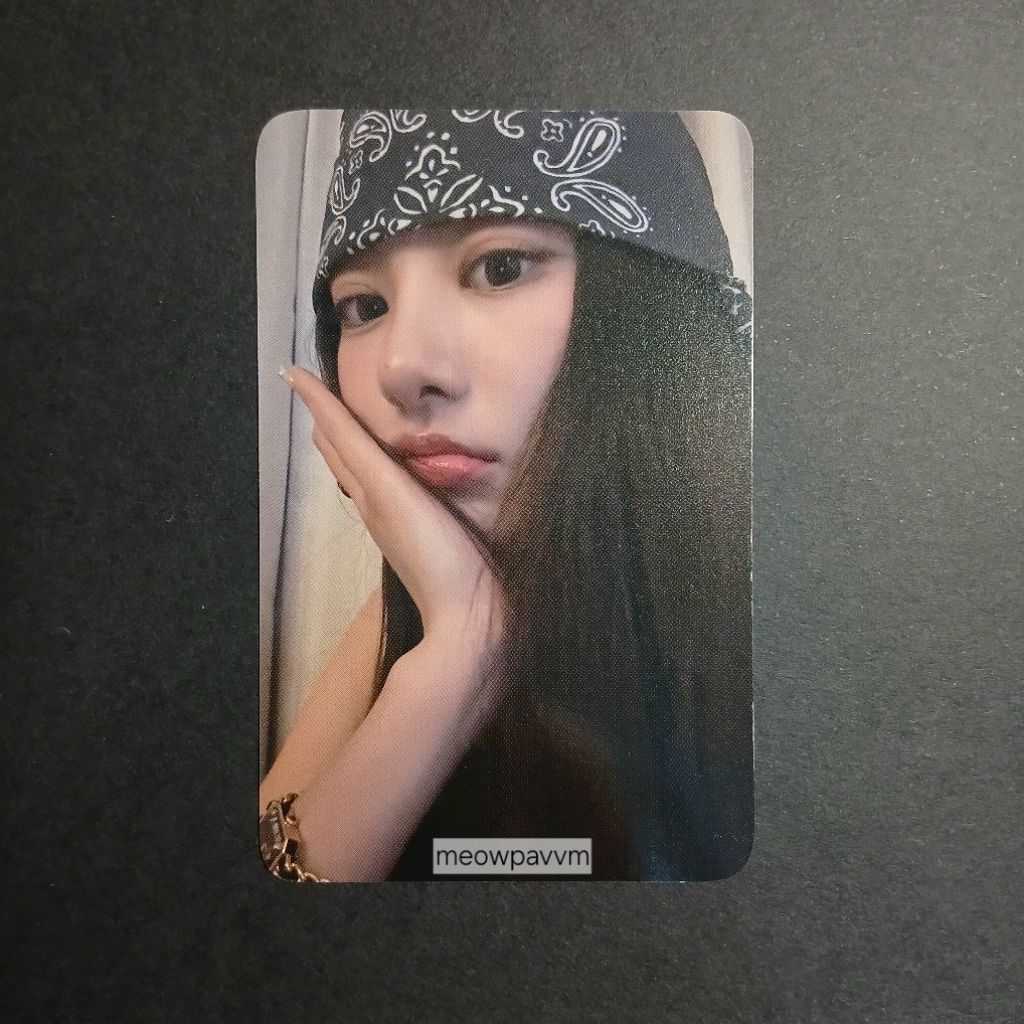 Gawon Ballcap Photocard Meov