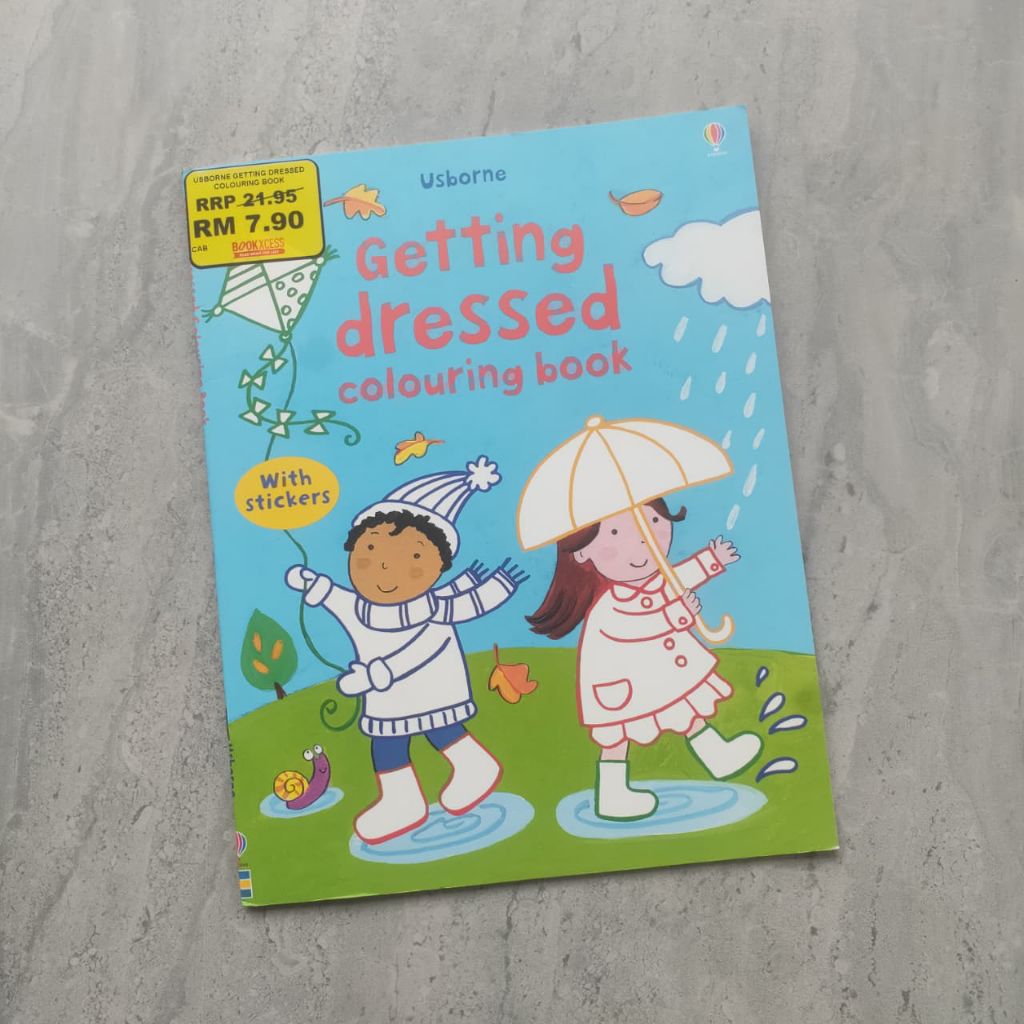 USBORNE GETTING DRESSED BBW CHILDRENS BOOK