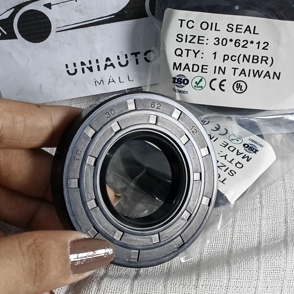 ซีลน้ํามัน TC 30 62 12 ORIGINAL 100% NBR 30x62x12